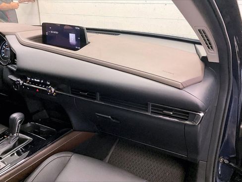 Used 2025 MAZDA CX-30 2.5 Turbo w/ Premium Package image 14