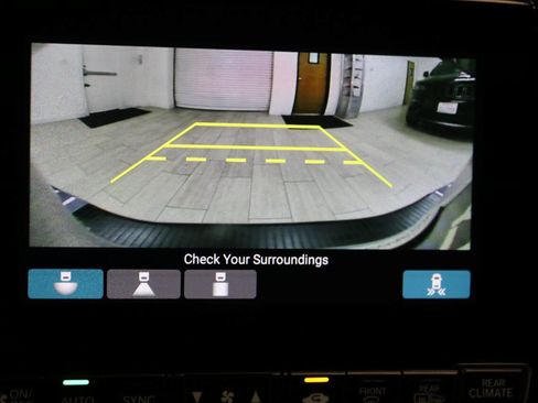 Used 2024 Honda Odyssey Sport image 32