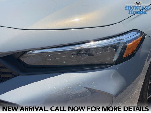 Used 2025 Honda Civic Sport image 9