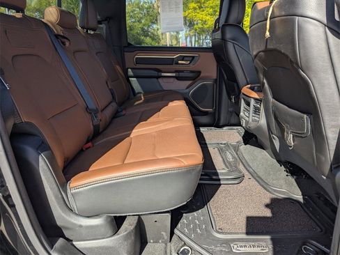 Used 2023 RAM 1500 Limited w/ Body Color Bumper Group image 13