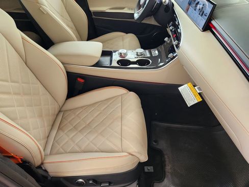 New 2026 Genesis GV70 3.5T Sport Prestige AWD/4WD image 10