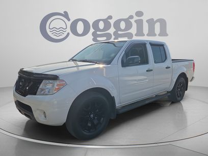 Used 2021 Nissan Frontier SV w/ Midnight Edition Floor Mats