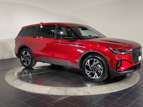 New 2024 Lincoln Nautilus Premier w/ Equipment Group 102A image 7