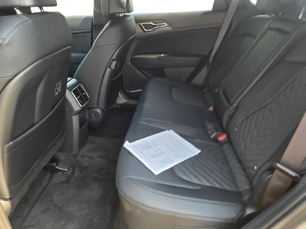 Certified 2026 Kia Sportage X-Line AWD/4WD image 19
