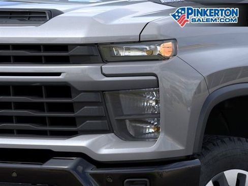 New 2026 Chevrolet Silverado 2500 Custom w/ Custom Value Package AWD/4WD image 10