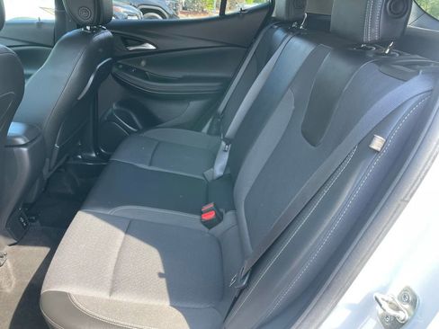 Used 2023 Buick Encore GX Preferred w/ Cold Weather Comfort Package AWD/4WD image 8