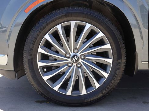 Used 2023 Hyundai Palisade Calligraphy FWD image 6
