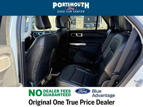 Certified 2022 Ford Explorer XLT w/ Equipment Group 202A image 5