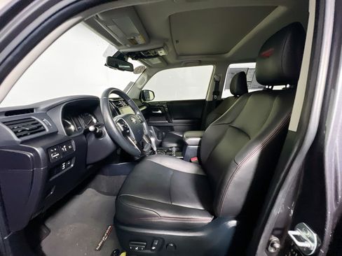 Used 2023 Toyota 4Runner TRD Off-Road Premium w/ Moonroof Package AWD/4WD image 13