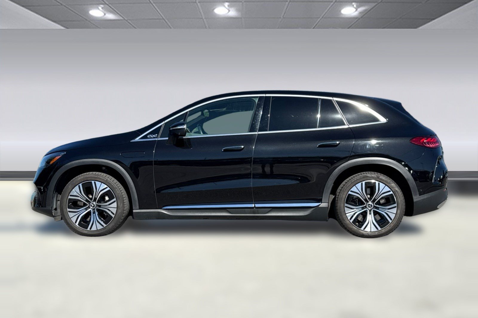 Certified 2023 Mercedes-Benz EQE 350+ 4MATIC SUV image 2