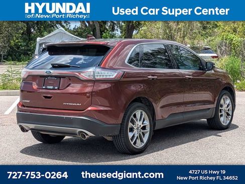 Used 2015 Ford Edge Titanium w/ Equipment Group 302A FWD image 5