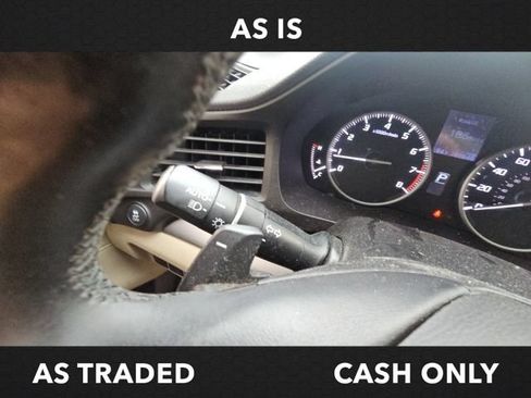 Used 2014 Acura ILX w/ Technology Package FWD image 28
