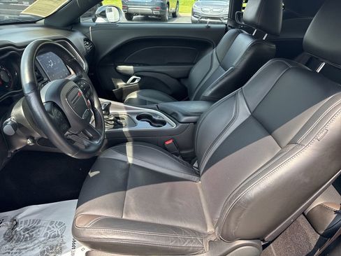Used 2021 Dodge Challenger SXT w/ Plus Package RWD image 25