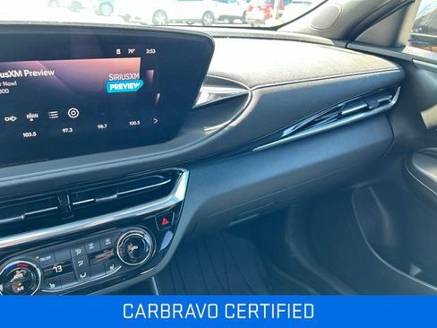 Certified 2024 Buick Envista Sport Touring w/ Convenience I Package FWD image 4