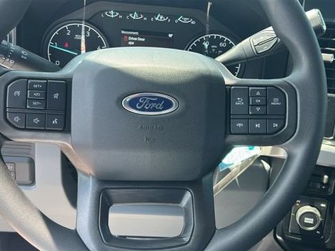 New 2026 Ford F350 XLT w/ 360-Degree Camera Package AWD/4WD image 17