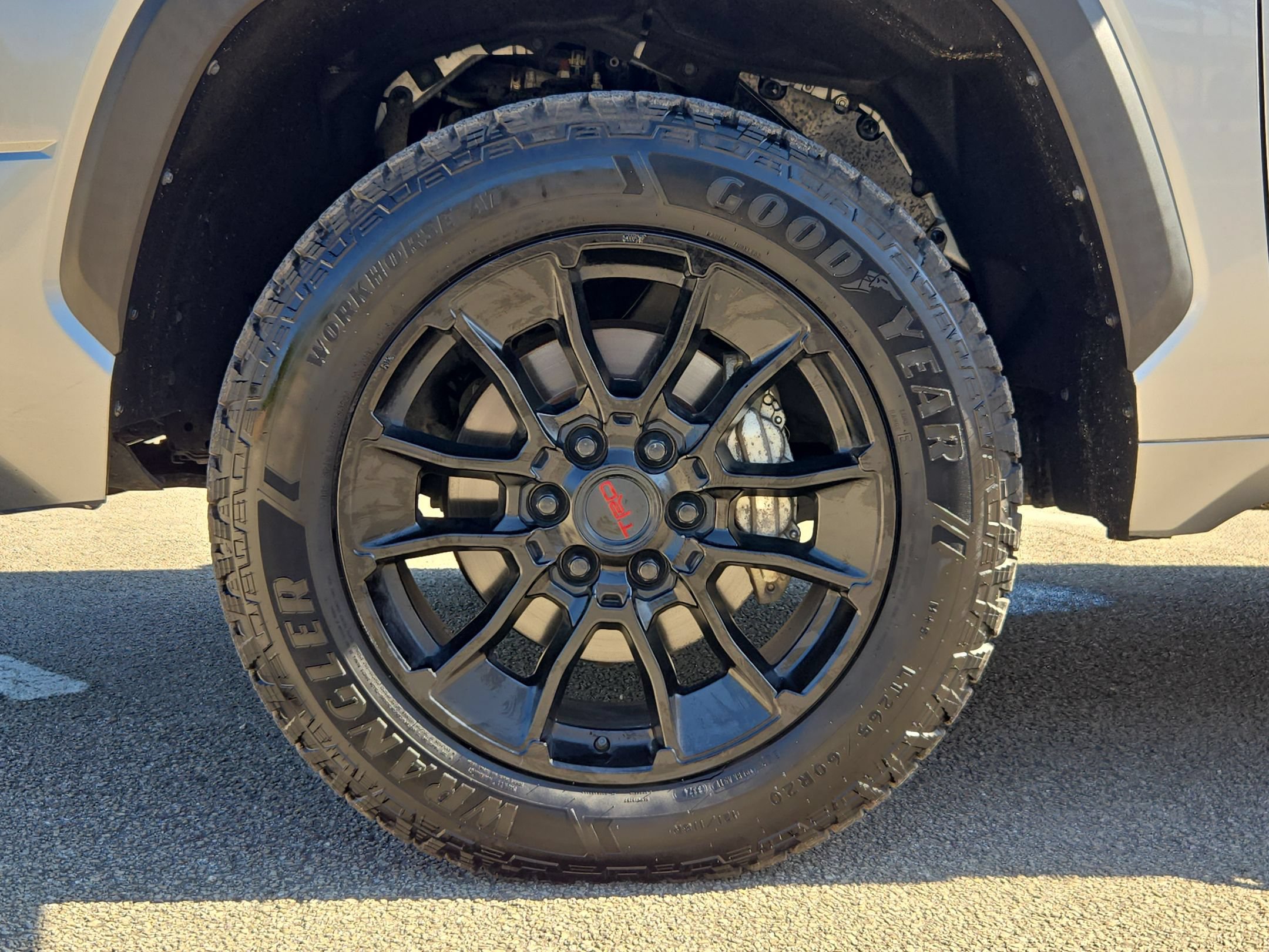 Used 2022 Toyota Tundra SR5 AWD/4WD image 30