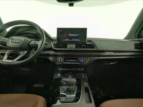 Used 2023 Audi Q5 2.0T Premium w/ Convenience Package AWD/4WD image 24