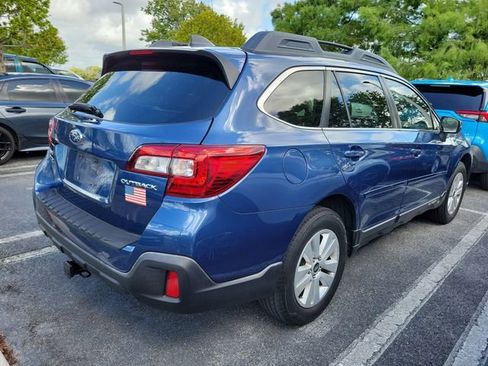 Used 2019 Subaru Outback 2.5i Premium AWD/4WD image 4