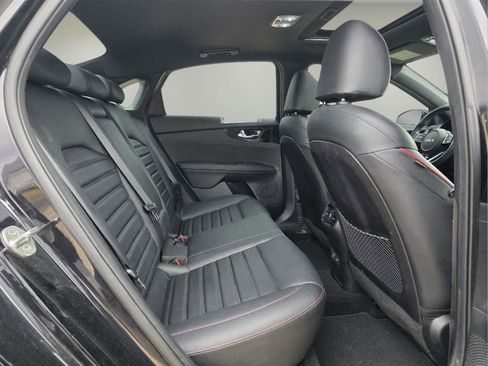 Used 2022 Kia Forte GT w/ GT2 Package image 41