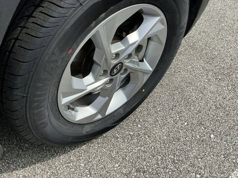 Used 2022 Hyundai Tucson SEL image 15