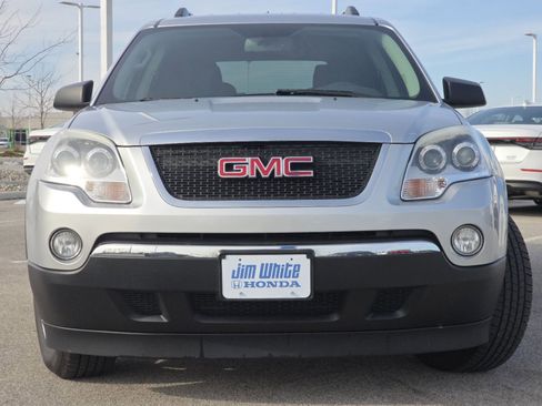 Used 2011 GMC Acadia SLE image 8