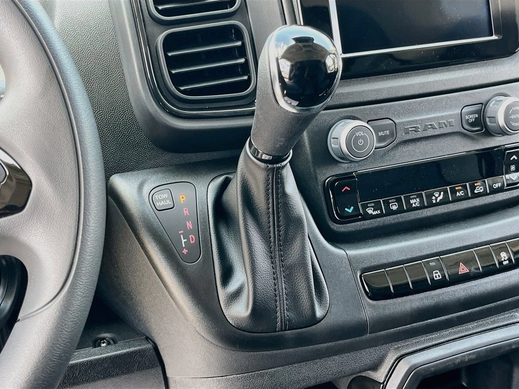New 2026 RAM ProMaster 2500 w/ Convenience Group FWD image 15