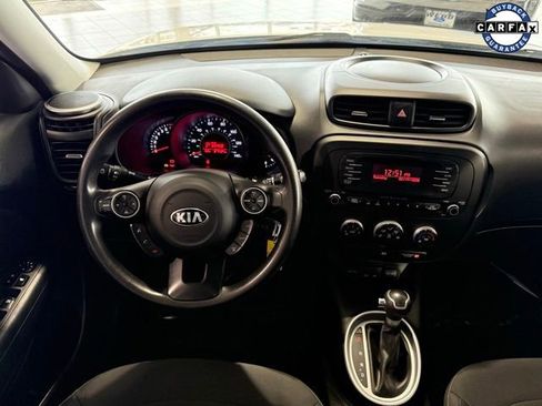 Used 2014 Kia Soul image 18