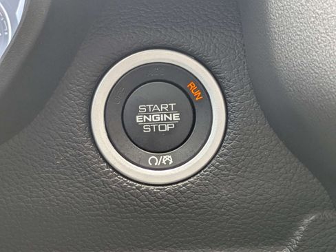 Used 2021 RAM 1500 Laramie AWD/4WD image 27