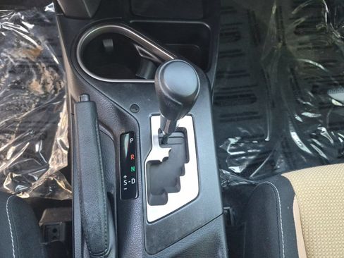 Used 2017 Toyota RAV4 XLE FWD image 20