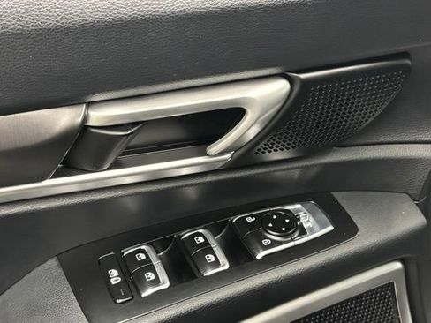 Used 2025 Kia Telluride S AWD/4WD image 18