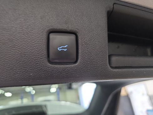 Used 2023 Ford Escape Active AWD/4WD image 14