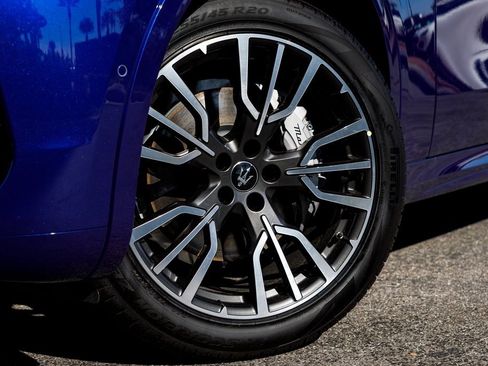 New 2025 Maserati Grecale GT image 10