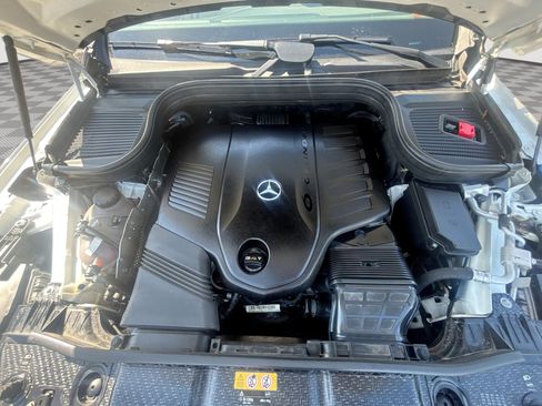 Used 2020 Mercedes-Benz GLS 450 4MATIC w/ Convenience Package image 18