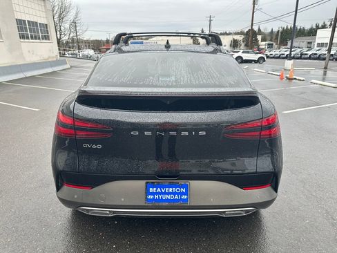 Used 2024 Genesis GV60 Advanced image 5