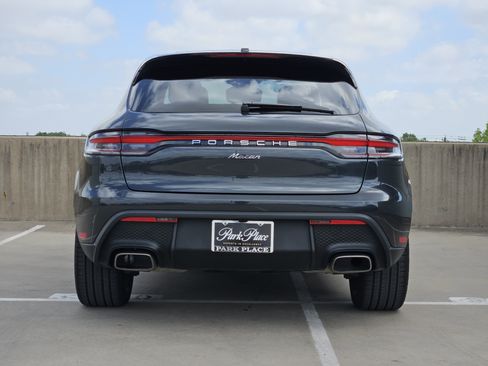 Certified 2026 Porsche Macan image 7