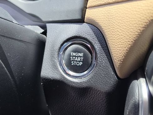 Used 2019 Toyota RAV4 Limited w/ Cold Weather Package AWD/4WD image 44