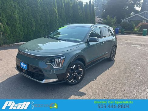 Used 2023 Kia Niro Wind FWD image 2