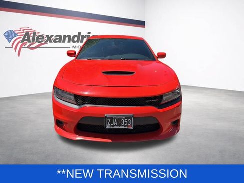 Used 2019 Dodge Charger GT RWD image 2