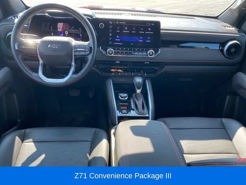 Used 2023 Chevrolet Colorado Z71 w/ Z71 Convenience Package 2 AWD/4WD image 5