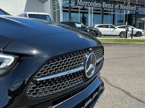 Used 2025 Mercedes-Benz C 300 4MATIC Sedan image 5