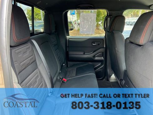 Used 2024 Nissan Frontier PRO-4X w/ Technology Package AWD/4WD image 22