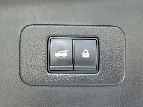 Used 2024 Nissan Armada SL w/ Cargo Package AWD/4WD image 14