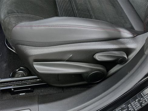 Used 2024 Dodge Hornet GT AWD/4WD image 21