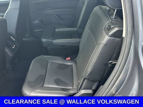 Certified 2021 Volkswagen Atlas SE w/ Panoramic Sunroof Package FWD image 13