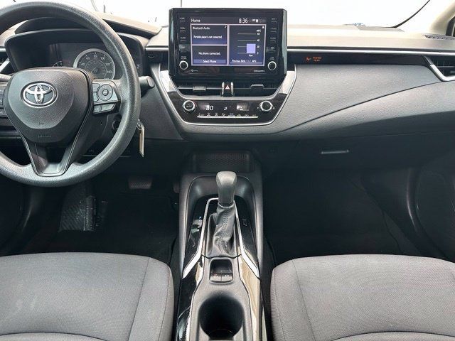Used 2022 Toyota Corolla LE FWD image 16