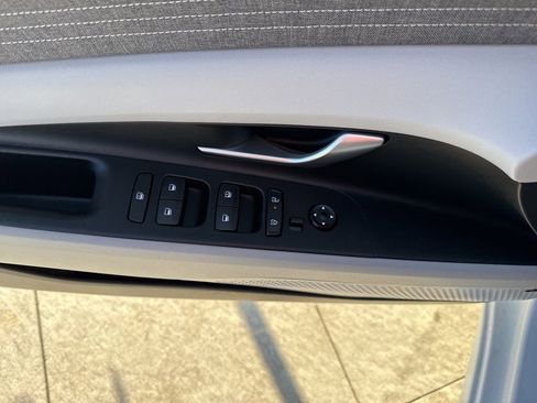 New 2025 Hyundai Elantra Limited w/ Cargo Package image 20