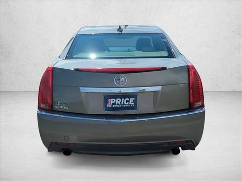 Used 2010 Cadillac CTS Luxury RWD image 8