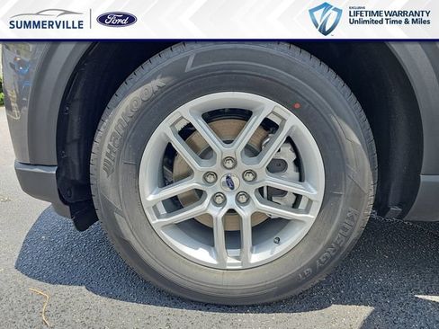 New 2026 Ford Explorer Active RWD image 36