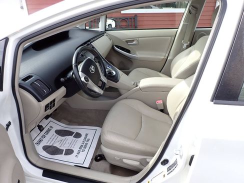 Used 2010 Toyota Prius Five FWD image 7