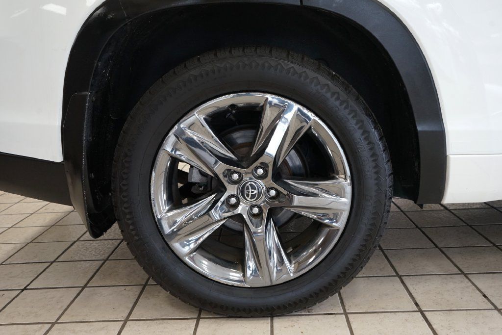 Used 2018 Toyota Highlander Limited Platinum AWD/4WD image 61